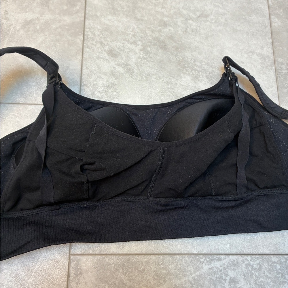 Momcozy all in one nursing & pumping sports bra - Picture 4 of 6